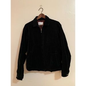 URBAN OUTFITTERS — Black Zip Up Jacket